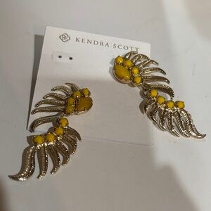 Kendra Scott Gold Earrings with Yellow Accents ONE POST BROKEN